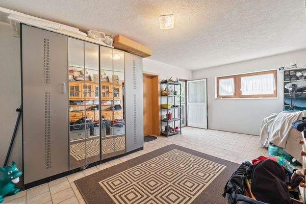 Keller mit Außenzugang