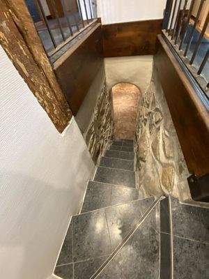 Zugang zum Gewölbekeller