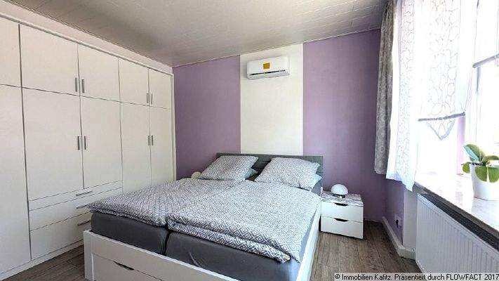 Elternschlafzimmer im Erdgeschoss