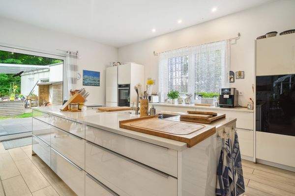 Moderner Wohn-Ess-Kochbereich