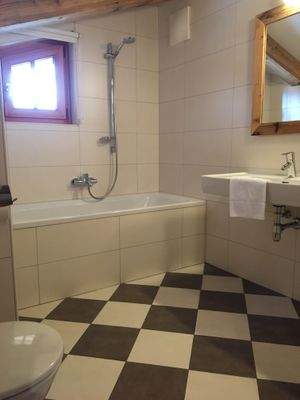 VKAP_Top 11_Badezimmer 2.JPG