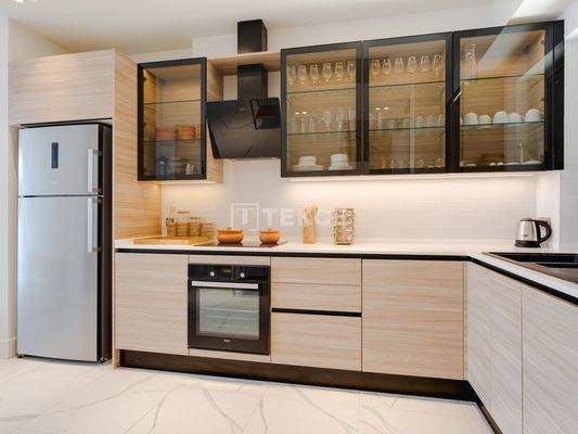 Apartments in a Complex with Private Pier in Bodrum Yalıkavak