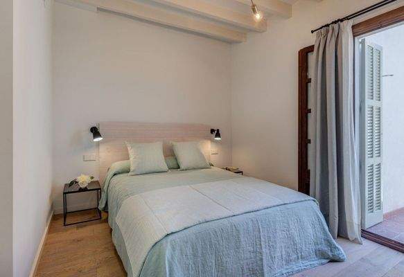 BHHS-BAL-0619 Stadthaus mit gültiger Hotellizenz zum Verkauf in Sóller, Mallorca