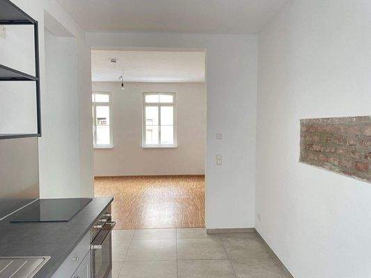 Küche - Richtung Wohn-/Schlafbereich