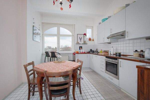 Küche und Essbereich