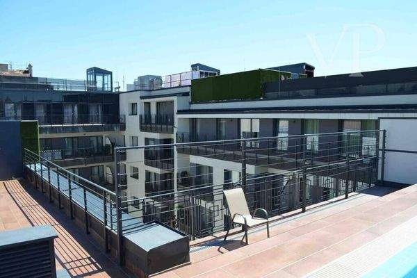 k40-residence-with-pool-on-the-top-budapest-photo-10