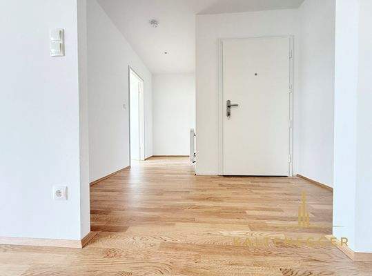 Eingangsbereich Wohnung mit Stauraum