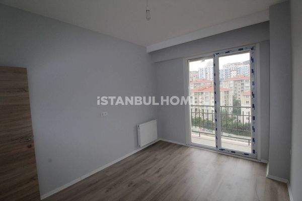 1-Bedroom Flat Ready to Move In at Esenyurt Gümüş Park