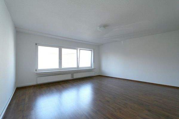 V1568_2 Wohnzimmer Oberwohnung