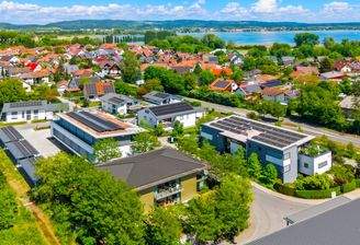 Luftaufnahme mit See