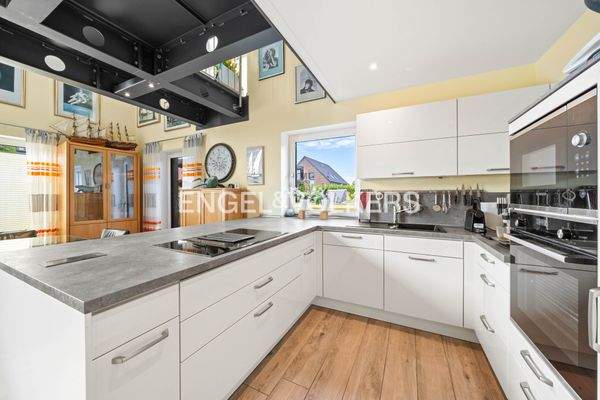 Moderne Einbauküche