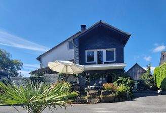 Vorderansicht vom Hof