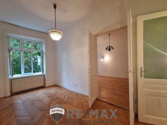 11 Zimmer mit Grünblick MTW 1020