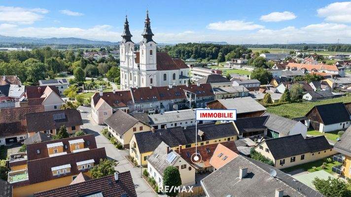 Drohnenansicht Ortschaft