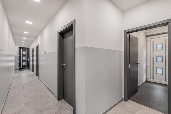 Flur (Einheit I) (Halle EG)