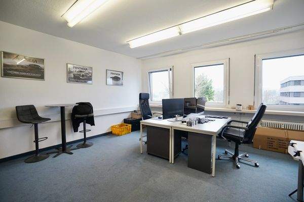 Büro 1