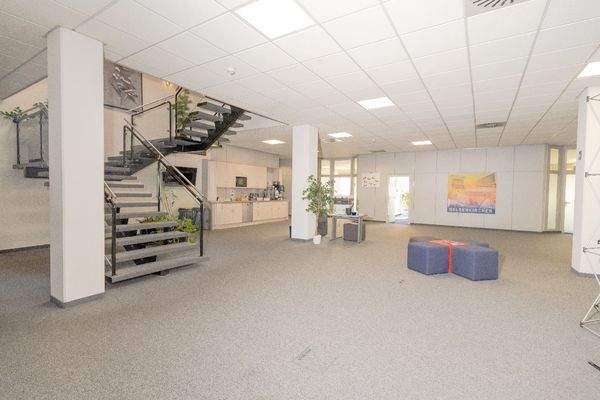 Meeting Point mit Küche re.