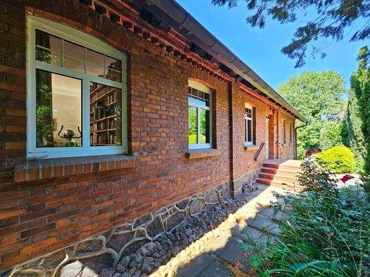 Gut erhaltener Klinkerbau