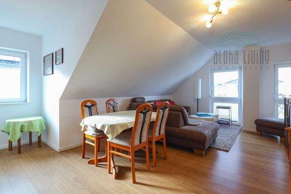 Wohnzimmer (Einliegerwohnung OG)