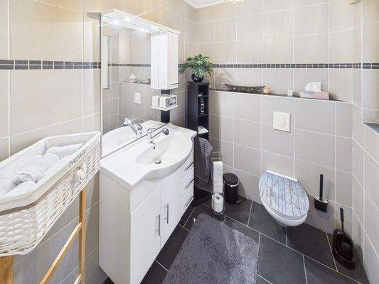 CAM03784G0-PR0091-STILL012