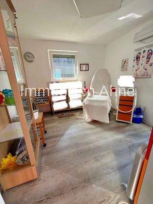 Nebengebäude Praxisraum