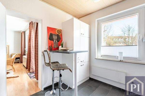 Küche mit Frühstücksplatz