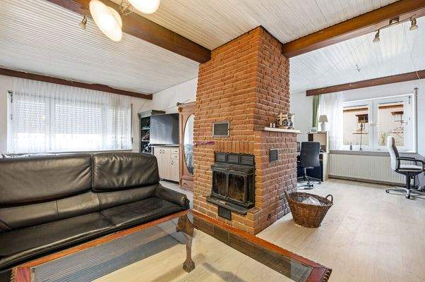 EG Wohnen und Arbeitsbereich