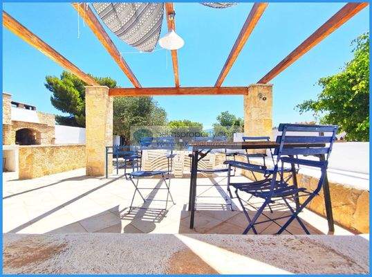 1580b1dbaa9f40d39c7d40fa9628409c-original