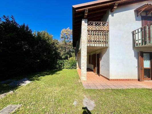 WhatsApp Image 2025-10-09 at 09.34.21.jpeg