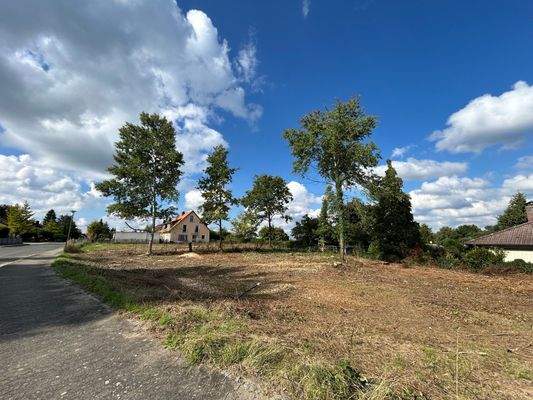 Vom Osten in Richtung Grundstück