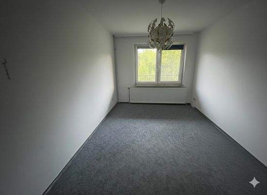 Zimmer leer - Lütt Immobilien
