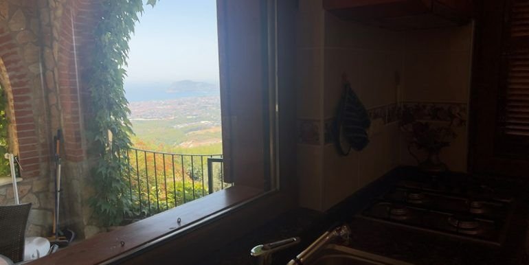 alanyaimmobilienturkei-grosse-privatvilla-in-alany