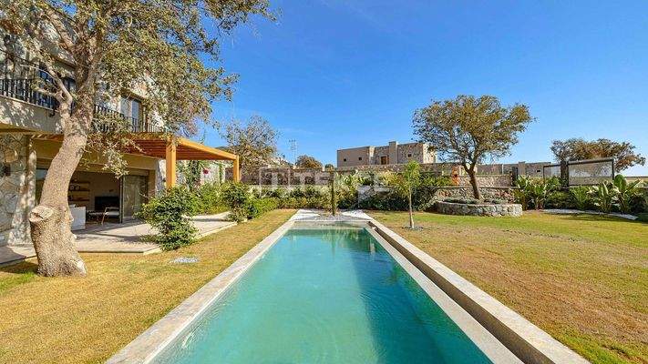 Stone-Coated Villas with Private Pools in Bodrum Gümüşlük