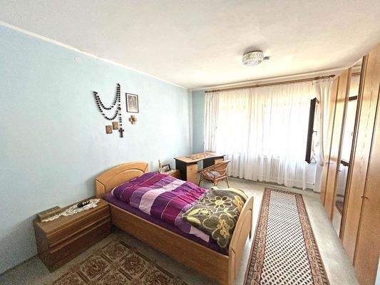 OG Whg. 1 Schlafzimmer