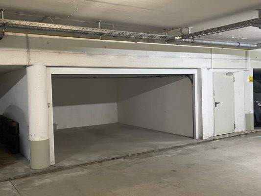 Abgeschlossene Doppelgarage in TG