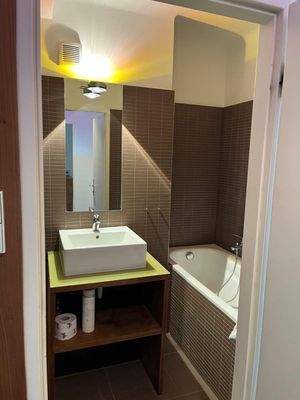 Bab282c6-1407-4f16-b