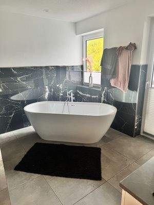 f9cb81f0-1a30-42f6-98f0-1c7c68d3d332