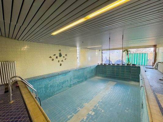 Swimmingpool Haus 249a