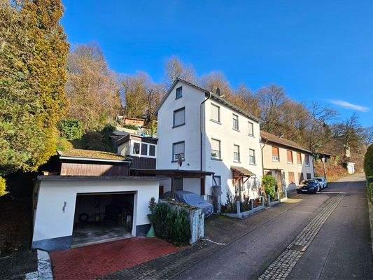 Haus von der Zufahrtsstraße