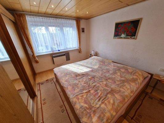 OG rechts: Schlafzimmer