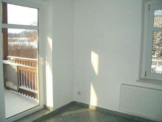 zur Küche angrenzender Balkon