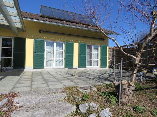Sonnenterrasse im EG