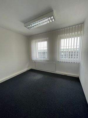 1 - 21 - Büro 6 - Zugang über Büro 5