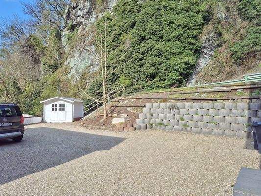 Freisitz UG und Parken, Gartenhaus