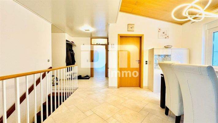 Offener Wohn / Essbereich / Zugang Terrasse