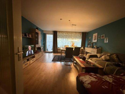 EG rechts - Wohn-/ Essbereich