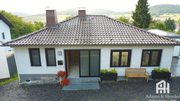 Hausansicht mit Fernsicht