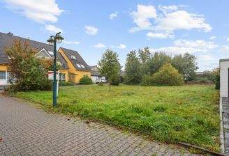 Blick auf kleineres Grundstück