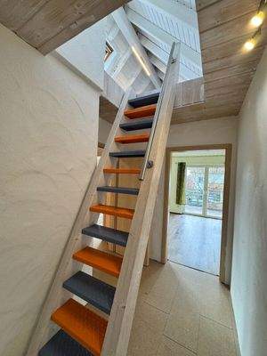 DG |&nbsp;Ankleide |&nbsp;Treppe zu Spitzboden