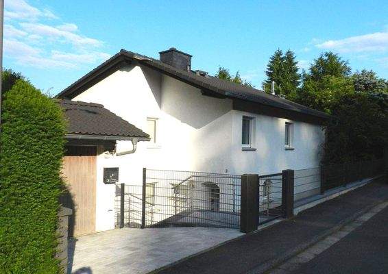 Ihr Haus wartet auf Sie !